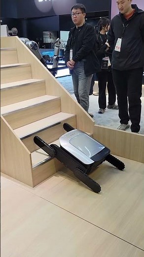 Stair Climbing Robot Vacuum at CES2026 Dreame CyberX