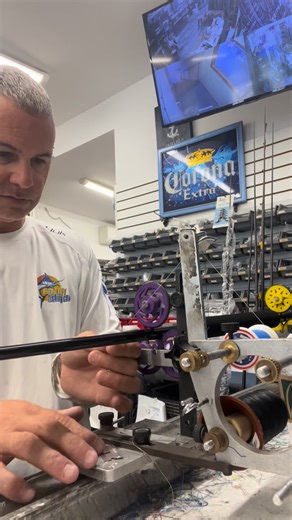 Another day in the office ✏️ #joeysrodbuilding #saltlife #customrods #offshore #bluefintuna #bluefin #offshorefishing #fishinglife #tuna #giants #foryou #explore #explorepage #fishingrod #rodbuilding | Joey's Rod Building