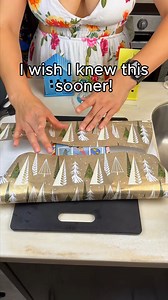 This is genius! Adding a pocket to your gift is super easy! | Your Everyday Life Hack Diva