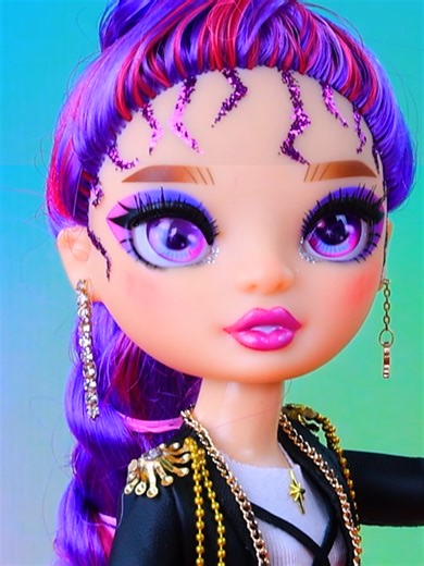 Zoey's K-Pop Demon Hunters Glow Up DIY