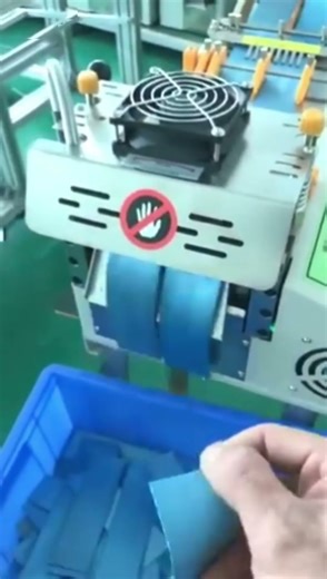 Automatic Hot and Cold Computer Cloth Tape Cutting Machine! Looking to upgrade vour cutting game?
