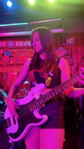 Exploring Live Pop Music with Female Bassists
