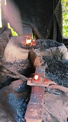 nail manufacturing project #american #wood #medievalblacksmith #islamicgreetings #blacksmith