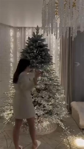 🎄Decorate your home with these charming Christmas string lights! 🎅 Perfect for decorating Christmas trees, windows, ceilings & bedrooms. 😍Get it now👉https://reurl.cc/pYOMod | TnuchB