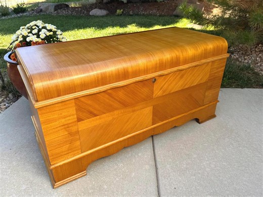 Antique Dillingham Waterfall Hope Chest – Bluebird Model (1920s–1940s) - Etsy