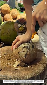 Curved Chisel Technique: How Small Chisel Peels Hard Coconut Shell Cleanly