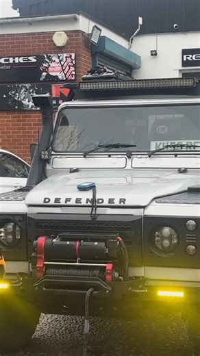 RED Winches on Instagram: "Get your RED Winch working as it should. Neil walks through proper rope tensioning so your setup stays smooth and solid. #rope #recovery #winching"