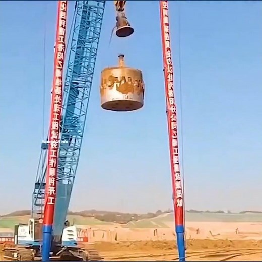 Dynamic Compaction Using Flat Tamper 👌-4273C1