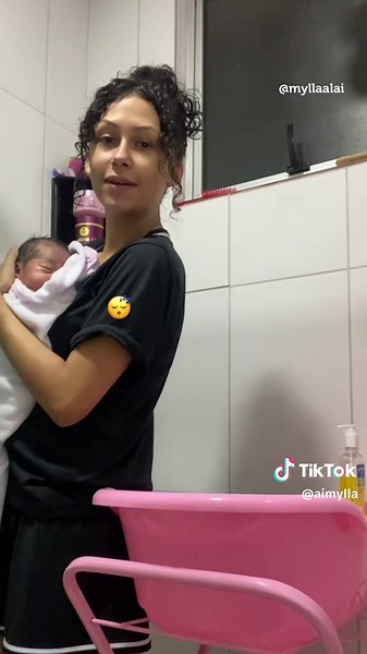 Conquistei o primeiro banho do meu recém-nascido