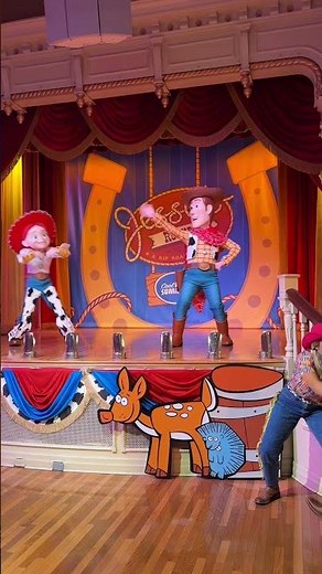 Toy Story Woody & Jessie in Magic Kingdom #shorts
