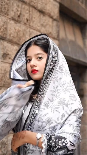 💎 Luxury Vibe Style with us — because true luxury is rare, just like you ✨ Elevated fashion. Limited drops. Made to stand out. 🌍 Worldwide shipping 📦 Islandwide delivery across Sri Lanka ⏳ Pre-order basis | 7–10 working days 📲 Orders & Inquiries: 0750700356 | 0758856393 *😍NEW COLLECTION*😍 *(M TO 10XL)* stylish black three-piece ethnic Pakistani suit, featuring a long-sleeved Kurti, straight-fit pants, and a coordinating Dupatta, all likely crafted from soft, flowing Maslin (or Muslin) fabr