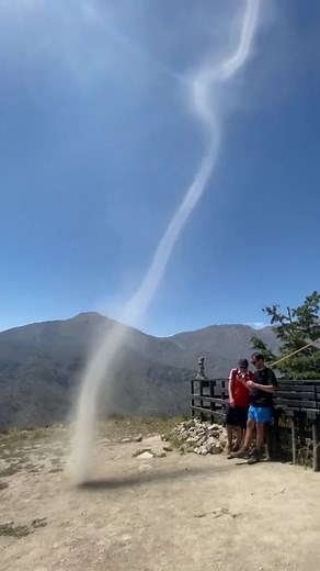 Nature Is Metal | Wicked Wind 📽 by @rodrigoviverosphoto Probably one of the best clips of a dust devil I've ever seen. Dust devils are similar to... | Instagram