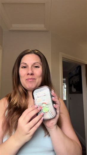 I shouldn’t have said I was having good luck with these mini tins as I obviously jinxed myself 🙄 this one wasn’t great! ☹️ But I to keep it real, Hopefully the next one will have better luck 🤞🤞 #pokemoncommunity #pokemonfan #pokemontiktok #pokemoncards #pokemon