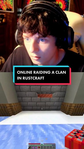 Online Raiding a Clan in Rustcraft