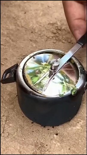 Miniature cooking videos. Cooking mini food in a mini kitchen. Classic mini food cooking video.