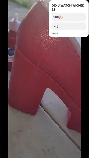 RUBY SLIPPERS UPDATE!✨️👠👠✨️ #art #wicked #diy #wizardofoz #shoes #crafts