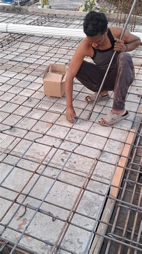 Slab Cover Block Installation Guide | Chhat Me Cover Block Kaise Lagaye? 🏗️#construction#shorts#tips