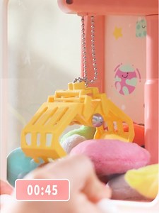 Watch mini claw machine for kids on Amazon Live