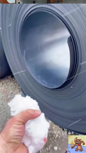 Funny snow challenge#snow #satisfying #asmr #relax #foryoupage