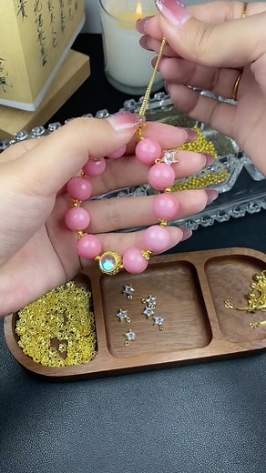 Handmade Beaded Bracelet Tutorial