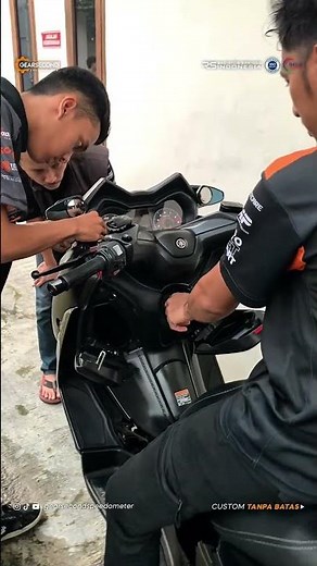 XMAX FULL SPEC!! Custom Speedometer and LCD to negative, the needle lights up😍 #xmax250 #modified