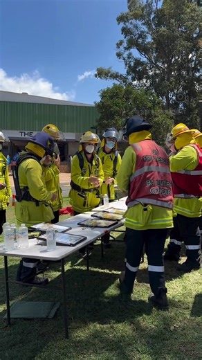 These budding Queensland Fire and Rescue Station Officers have capped off an intense training period before they sit their final assessments to solidify their role and lead their crew. This week, each candidate has been put to the test managing complex structure fire scenarios at the Sleeman Sports Complex in Chandler. It’s just a taste of the intense pressures our Incident Controllers face on the job. Well done everyone and good luck! | Queensland Fire Department