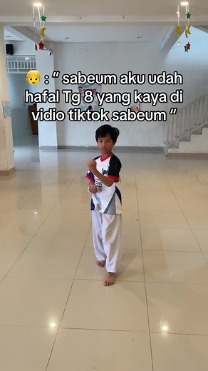 lucu 🤏🏻, btw masi sabuk kuning strip ya temen temen 🙏🏻 #poomsae #taekwondo #junior #bocil