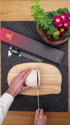 Day 7: German Breadcutter 🍞✨ Every day I try to cut the perfect slice of bread. Rate my progress in the comments! How many points from 1-10 👇? Let me know! Equipment: 🔪 Knife: Ad / Werbung https://amzn.to/3ZzB7Q7 #BreadCutter #ASMR #GermanBreadcutter #Germanaccent