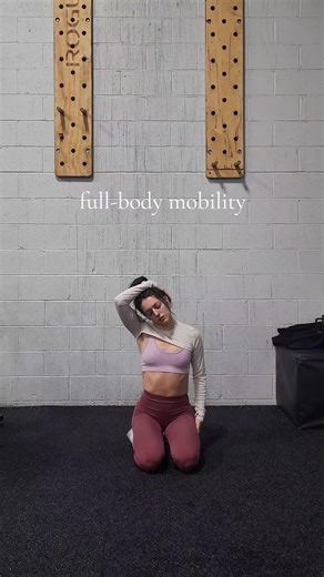 What benefits can you start to see when you prioritize mobility training? - Improved posture - Improved strength and performance - Less overall stiffness - Faster recovery Most importantly, the ability to move freely inside and outside the gym. Being able to tie your shoes without lower back pain or grab something off the top shelf without hurting your shoulder. Mobility is the foundation of everything we do. 5-10 minutes a day can change everything 💫 #mobility #mobilitytraining #recovery #well