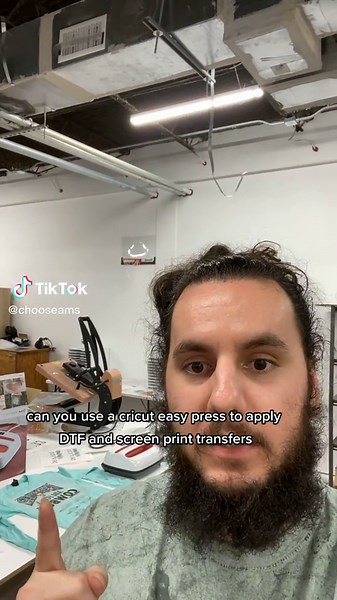 How to Apply DTF Transfers with Cricut Easy Press