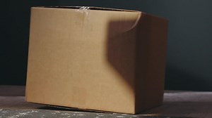 Duck Brand 1/8" Bubble Pouches on a Roll, 7.5 in. x 7.5 in.