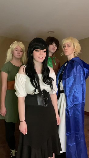 Aphmau Minecraft Diaries Rebirth Costume Try-On