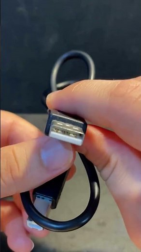 🔧 The portable CD / DVD reader. #shorts #informatica #componentes #cds #dvd