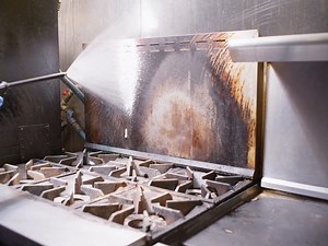 We're at it again! Look how well Crystal Simple Green handles the baked-on grease & grime on this commercial stove. Crystal is NSF registered for use in food prep areas making it the ideal cleaner for anyone in the food service industry. Click the link to learn more: https://bit.ly/3KooPCl #foodservice #simplegreen #restaurant #restaurantlife | Simple Green