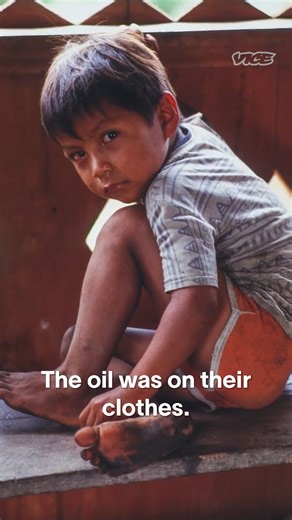 1M views · 27K reactions | "It was an apocalyptic nightmare..." After a visit to Ecuador in 1993, human rights lawyer Steven Donziger and other attorneys brought a class-action lawsuit against Texaco (later Chevron) on behalf of over 30,000 farmers and Indigenous people after "Amazon Chernobyl," a 1,700-square-mile environmental disaster brought on by oil extraction and production. | VICE | Facebook