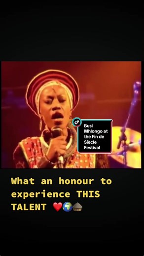 Busi Mhlongo Stunning Performance at Fin de Siècle Festival