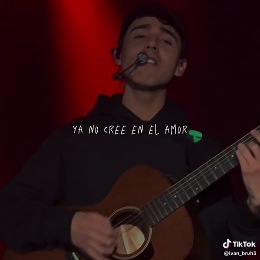 Está Dañada del Amor - Ivan Cornejo | Canción con Letra