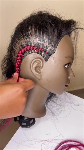 Mastering Stitch Line Techniques for Hairdressing