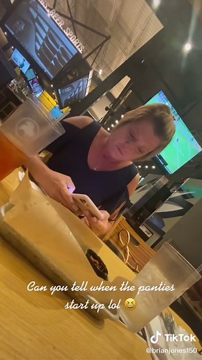 Fun Night Out with Cougar Vibrator - Solo Squirt