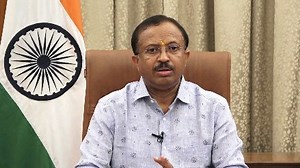 28 reactions | On the festive occasion of #Onam, Embassy is honored to share a special message from Hon’ble Minister of State for External Affairs Shri V. Muraleedharan. @MOS_MEA #HappyOnam #Onam2023 @meaindia @indiplomacy | India in Oman (Embassy of India, Muscat) | Facebook