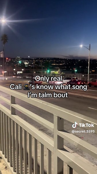 Only Real Cali Fans Know This Song — Slow Motion Clip