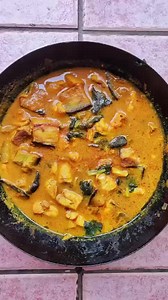 Mauritian Fish and Aubergine Cari! This is the way we make it at home and is a style I'm so comfortable cooking. Fish and Seafood recipes come easy to me and is my most favourite thing to cook. Here I'm using Red Snapper as it works perfectly with all the spices... 1 medium onion chopped 8 curry leaves 1tbsp garlic ginger paste 1tsp chopped coriander stalk 1/4 tsp panch phoran indian 5 spice 300g red snapper chopped 1 aubergine fried off at the beginning 1.5 heaped tbsp of curry powder mixed wit