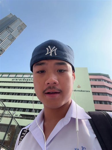 พูริ ฟันเหล็ก: ซิกแพคที่น่าติดตาม