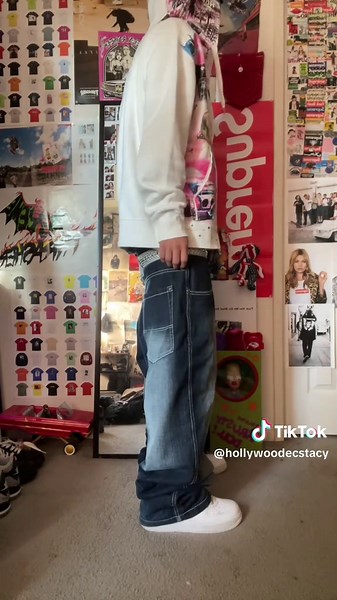 Streetwear Zip Up Styling Inspiration