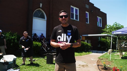 ICYMI: Alex Bowman, Bernard Pollard Jr., and the #Ally48 team came together with Rebuilding Together Nashville last week to give back to the local community ahead of the #Ally400. The team refreshed a community space and helped with a nearby home's renovations! #DoItRight | Ally Racing