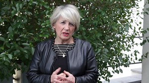 33K views · 338 reactions | Ces chiffres, c’est l’addition Macron. Celle que vous payez au quotidien... #LAdditionMacron | les Républicains | Facebook