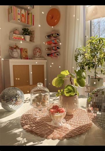 Interior Design: Aesthetic Sunlight Decor