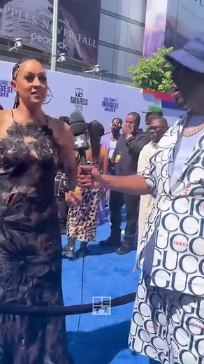 113K views · 3.8K reactions | “And I saw you Crip Walking to Kendrick Lamar.”  Our social BLUE carpet host and Hip Hop icon @therealnoreaga talked to @tiamowry and found out which West Coast legend taught her how to pop out and show y’all how it’s done on the dance floor. #BETAwards | BET | Facebook