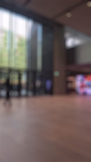 EssilorLuxottica on Instagram: "At the 2025 November edition of #EssilorLuxotticaDays, we introduced a renewed, immersive customer experience designed to inspire, engage and bring our vision to life. After an inspiring session on our Company’s journey, guests explored our “Innovation Stations”, spaces where science and technology connect across medical technologies, tele-ophthalmology, myopia, audiology and wearables. From there, the experience continued at the @leonardoessilorluxottica Hub to d