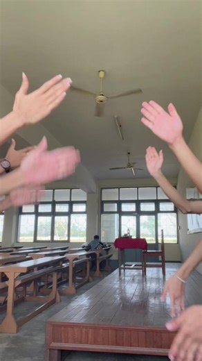 Dance Tutorial with Friends: Fun Moves to Try!